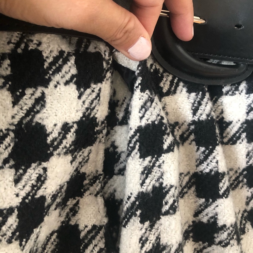 Stylish, Retro, Versatile, Textured Houndstooth B… - image 8